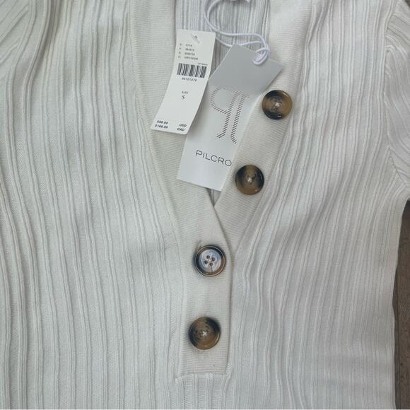 Pilcro Deep V-Neck Kassidy Pull over Sweater Sz S NEW - Picture 3 of 6